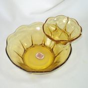 Anchor Hocking Honey Gold Glass Chip and Dip Set