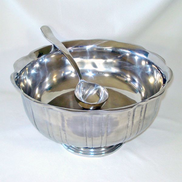 Cast Aluminum Large 2 Gallon Punch Bowl With Ladle #2