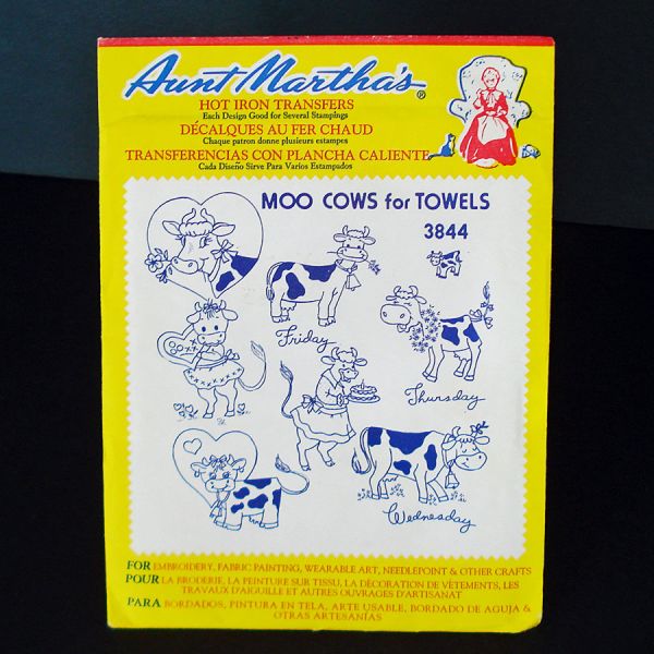Aunt Marthas Moo Cows For Towels Embroidery Transfer Pattern