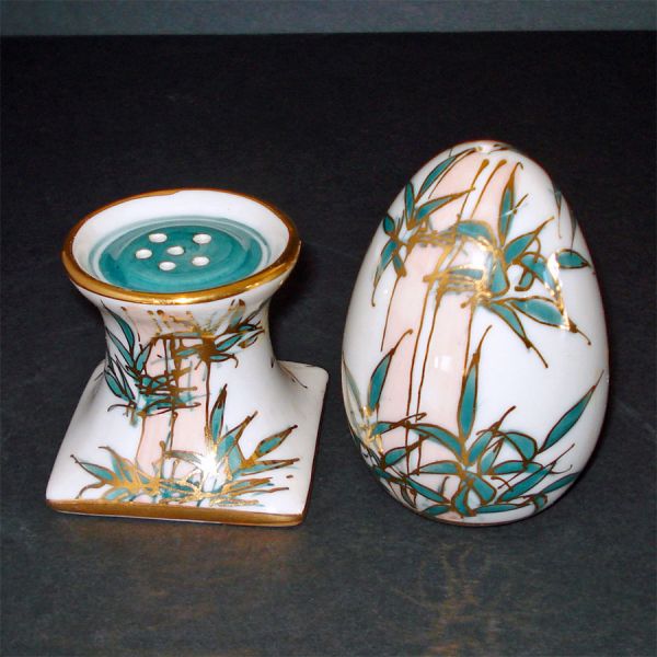 Bamboo Egg on Pedestal Salt and Pepper Shakers #3