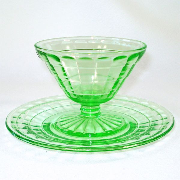 Hocking Green Depression Glass Sherbet and Underplate