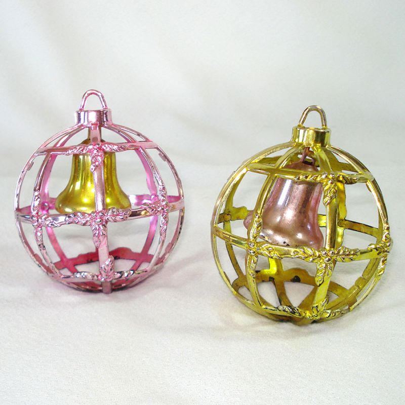 Copperton Lane: Bradford Plastic 3D Windowpane Cage Christmas Ornaments, Plastic  Ornaments, 15622