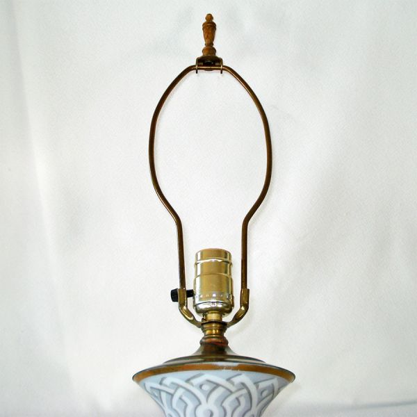 Bristol Glass Table Lamp Provincial Couple Portrait Scene #6