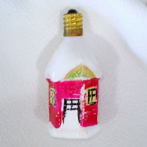 Cottage House Figural Milk Glass Christmas Light Bulb Working #3