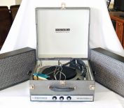 Columbia High Fidelity Stereophonic Record Player With Speakers