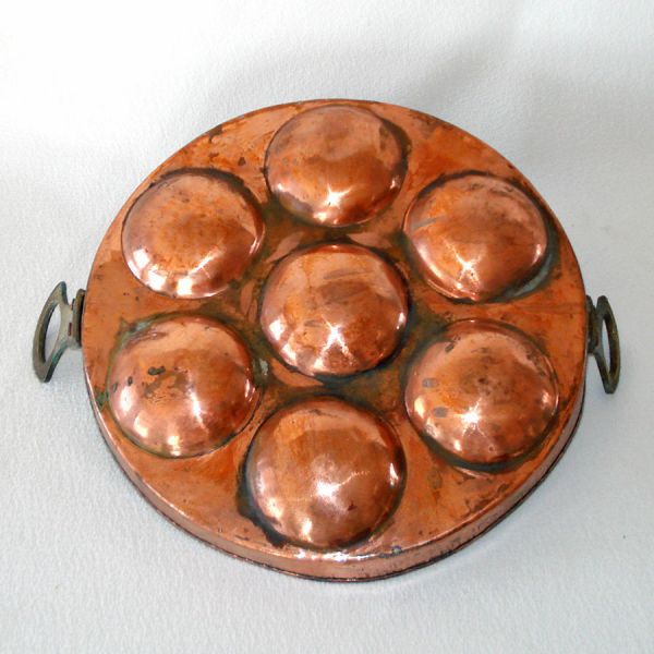 Copper Ebelskiver Primitive Style Kitchen Wall Decoration