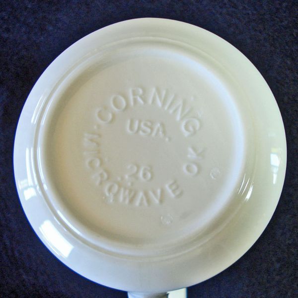 Corelle Corning 4 Winter Holly Christmas Coffee Mugs Clearance #3