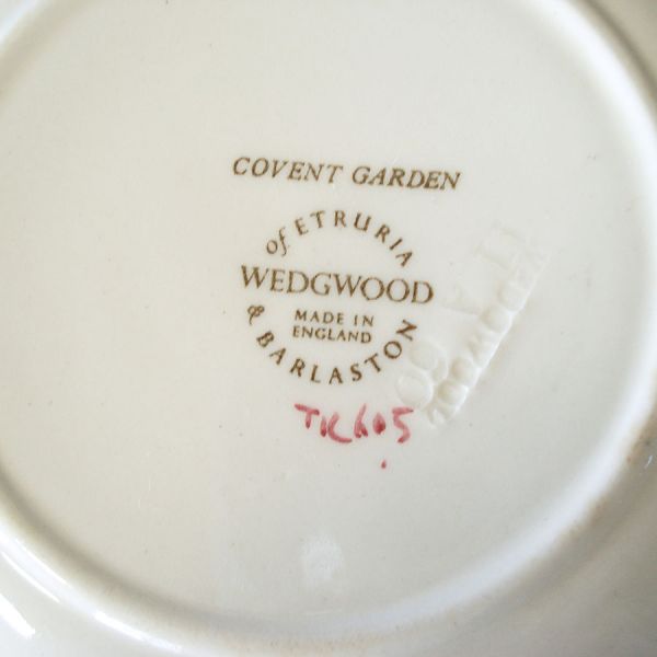 Wedgwood Covent Garden England 2 Ashtrays Mint #3