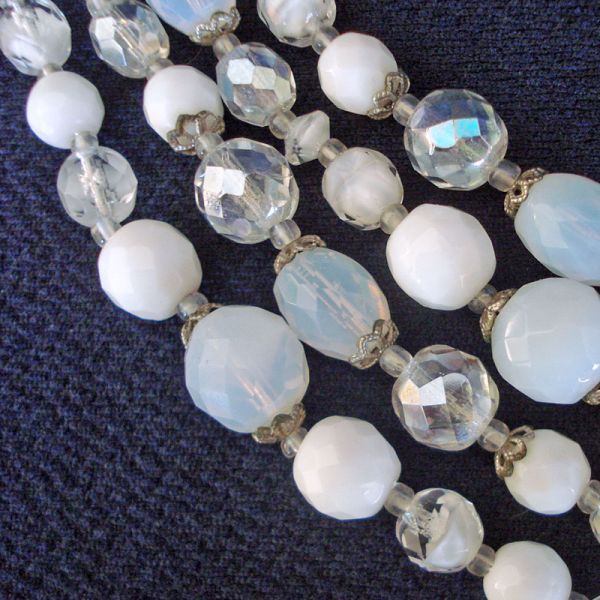Four Strand 1950s Glass Bead Necklace Clear White Clambroth Clearance #4