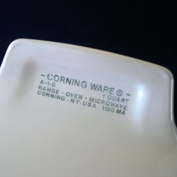 Corning Ware Spice of Life Saucepan, Pair Casserole Bakers #6