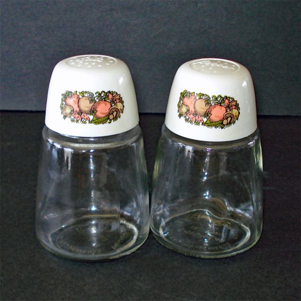 Spice of Life Corning Go-With Salt Pepper Glass Range Shakers