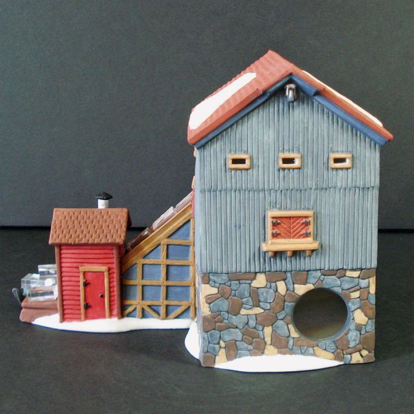 Blue Star Ice Dept 56 Christmas Village House, Harvesters #4