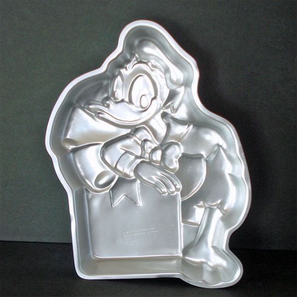 Wilton Donald Duck Party Cake Pan #3