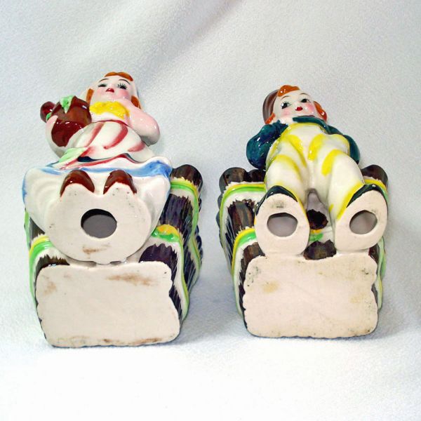 Pair Dutch Girl and Boy Ceramic Planters Clearance #3