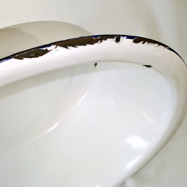 Large White Enamel Graniteware Wash Tub or Baby Bathtub #3