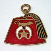 Enameled Shriners Masonic Fez Charm