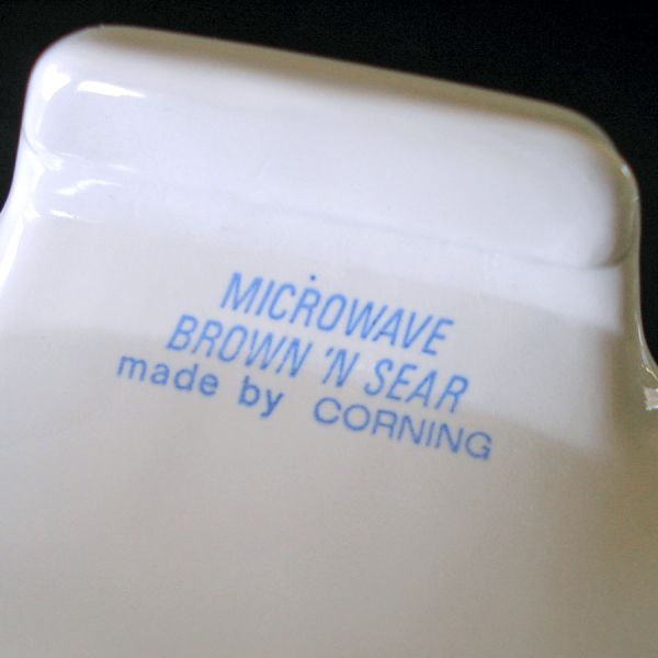 Corning GE Microwave Brown N Sear Casserole Dish #4