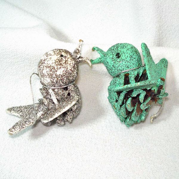 2 Mica Glittered Pinecone Bird Christmas Ornaments