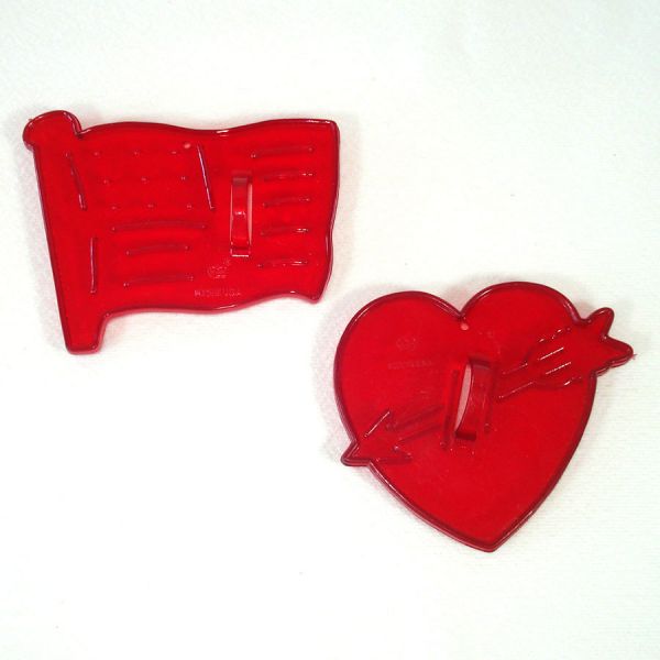 HRM Red Plastic Holiday Cookie Cutters #3