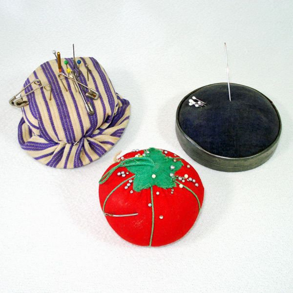 Lot of 3 Vintage Sewing Pin Cushions Pincushions Clearance