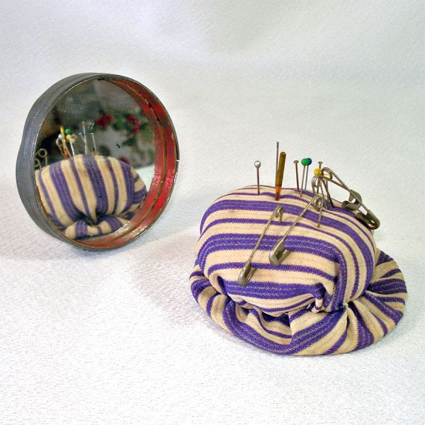 Lot of 3 Vintage Sewing Pin Cushions Pincushions Clearance #3