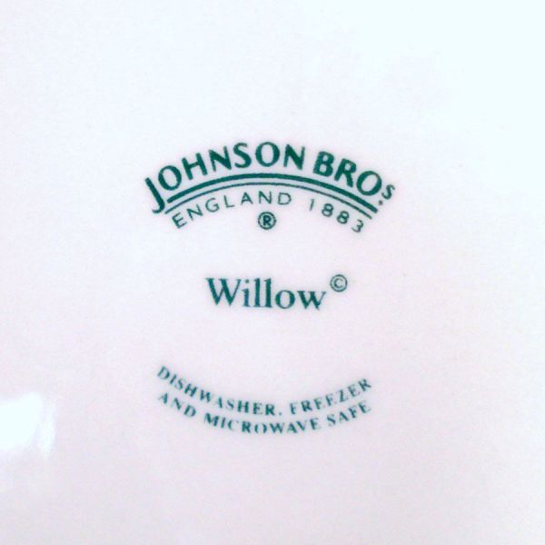 Johnson Bros Blue Willow Set 4 Dinner Plates #3