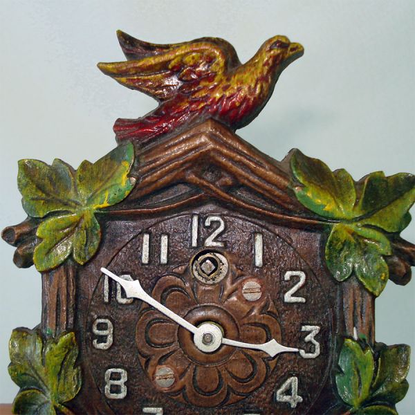 Keebler 1930s Bird Nest Miniature Pendulette Clock Clearance #2