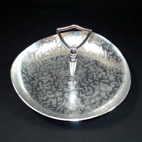 Kensington Aluminum Moire Handled Tidbit Tray Dish Clearance #2