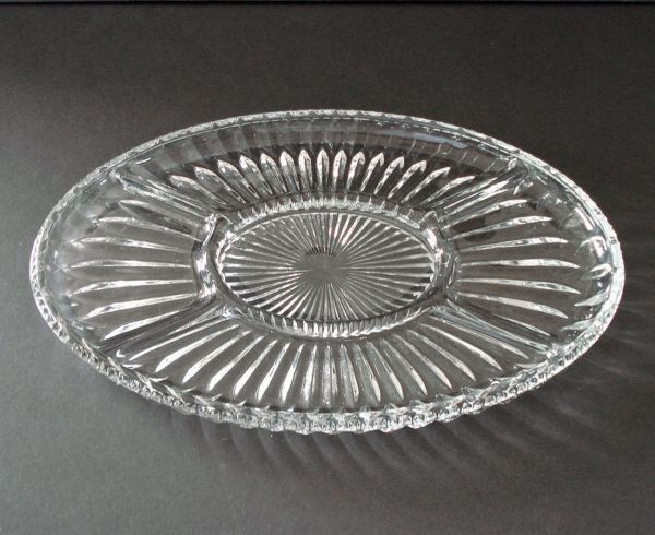 Kent Silverplate Oval Tray With Glass Relish Dish Insert #3