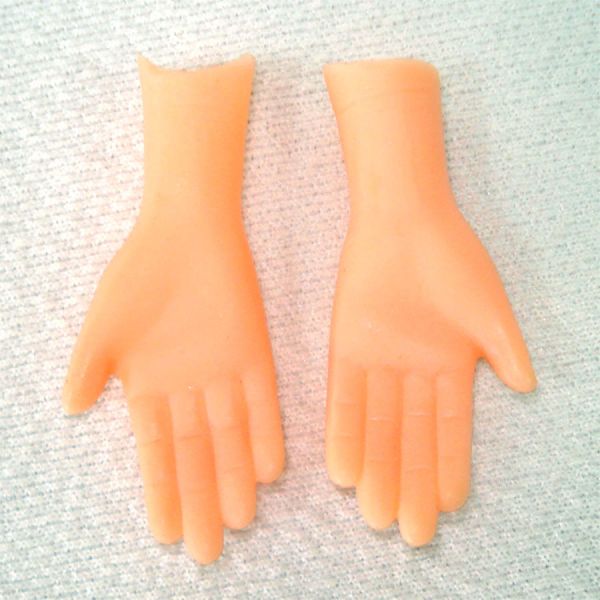 Pair Vintage Plastic Hands for Dollmaking Crafts 1.75 Inch #2