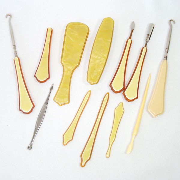 Celluloid Bakelite 1920s Manicure Set in Leather Case Clearance #6