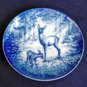 Doe and Fawn Blue White 1971 German Mothers Day Plate Clearance