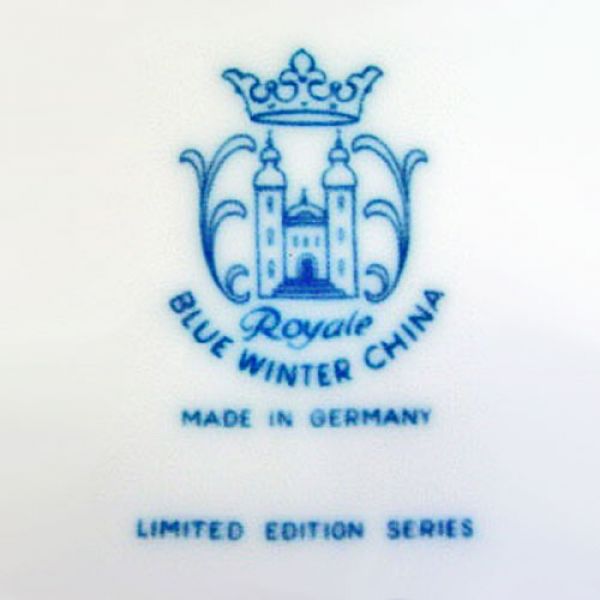 Doe and Fawn Blue White 1971 German Mothers Day Plate Clearance #3