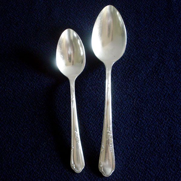 Meadowbrook Rogers Oneida 1936 Silverplate Teaspoon and Tablespoon #2