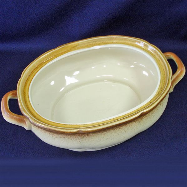 Mikasa Whole Wheat 2 Qt Covered Casserole Clearance #3