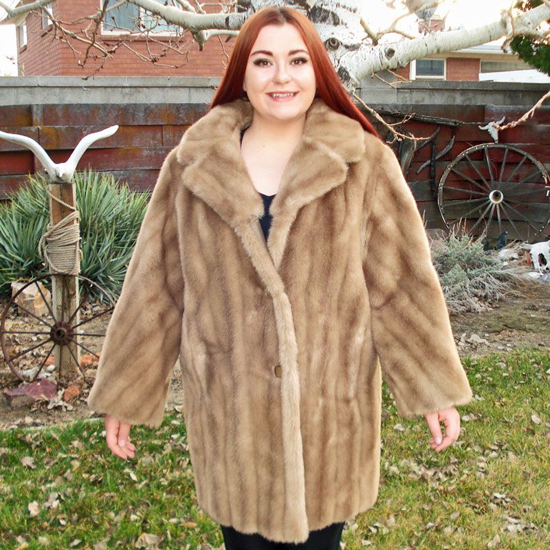 Mink fur jacket round wide collar and sleeve 3/4 honey - Furriers online