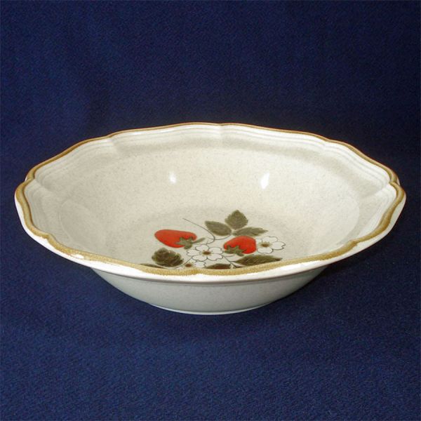 Mikasa Strawberry Festival Vegetable Serving Bowl #3