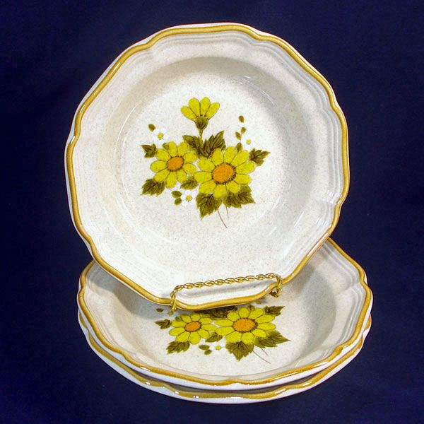 Mikasa Sunny Side Garden Club Soup Bowl Mint Clearance #3