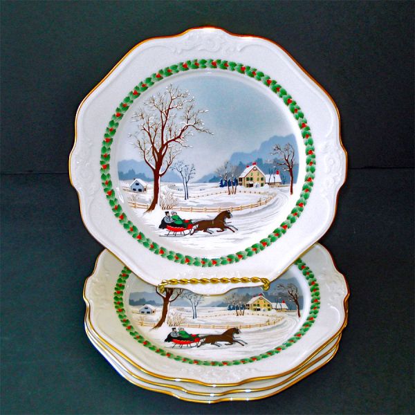 Noritake Christmas Memories 4 Accent Salad Plates