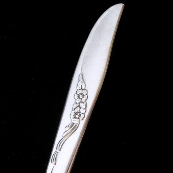 Jennifer Oneida 8 Silverplate Salad Forks 1959 Clearance #2