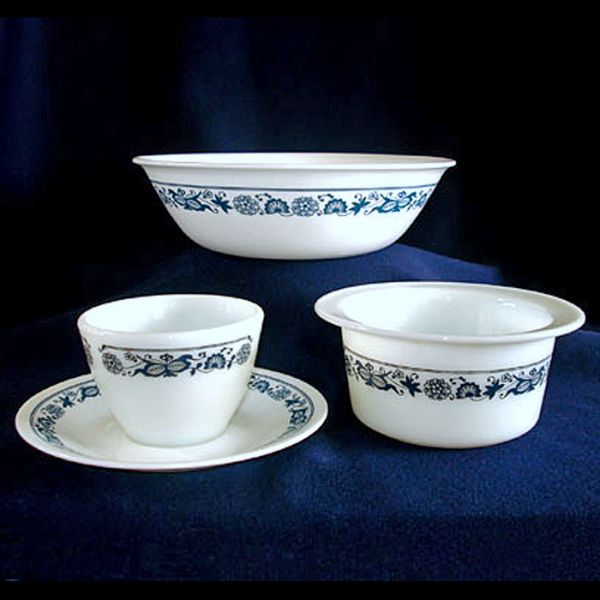 Corelle Pyrex Old Town Blue Vegetable Bowl, Margarine Tub, Sugar Bowl Clearance