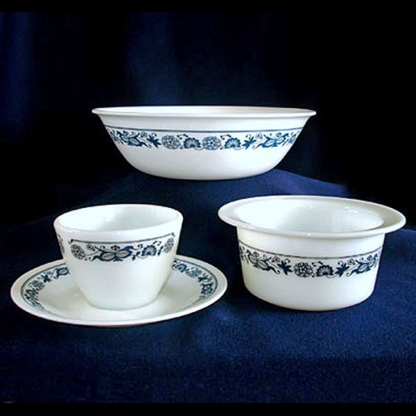 Corelle Pyrex Old Town Blue Vegetable Bowl, Margarine Tub, Sugar Bowl