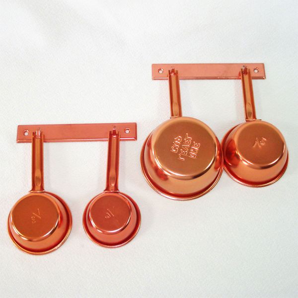 1960s Pink Aluminum Measuring Cups Set With Wall Hangers #2