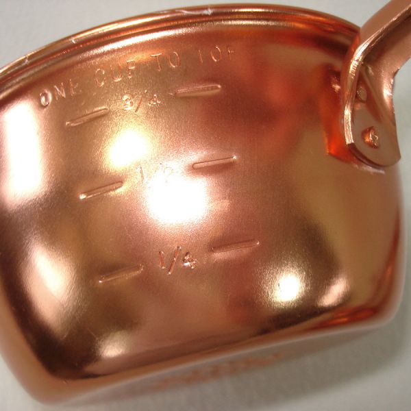 1960s Pink Aluminum Measuring Cups Set With Wall Hangers #4