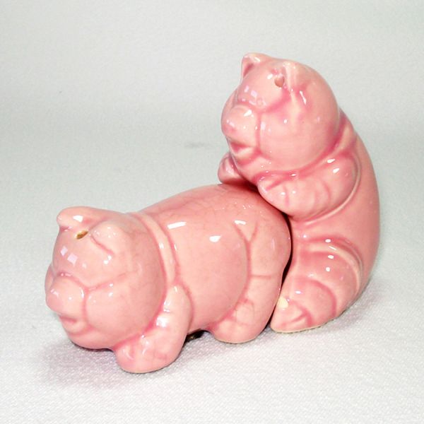 Amorous Pink Pigs Ceramic Salt Pepper Shakers #2