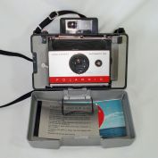 Polaroid Model 104 Land Camera