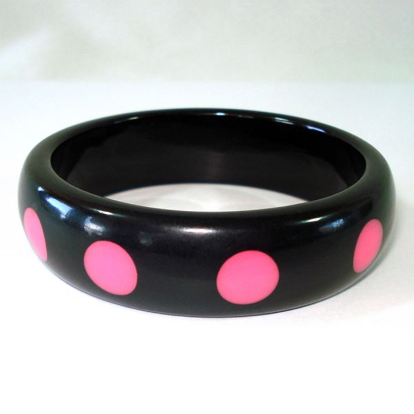 Pink Polka Dots on Black Plastic Bangle Bracelet