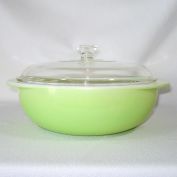 Pyrex Lime Green 2 Quart Covered Casserole Bowl