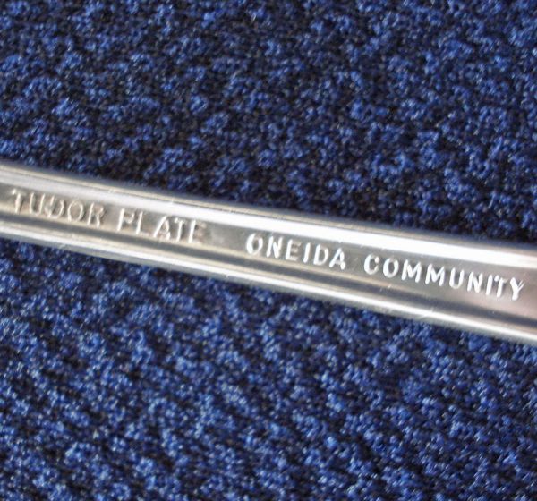 Queen Bess Oneida 6 Silverplate Salad Forks Clearance #3