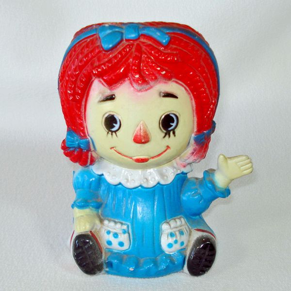 Rubens Polyceramic Raggedy Ann Head Vase